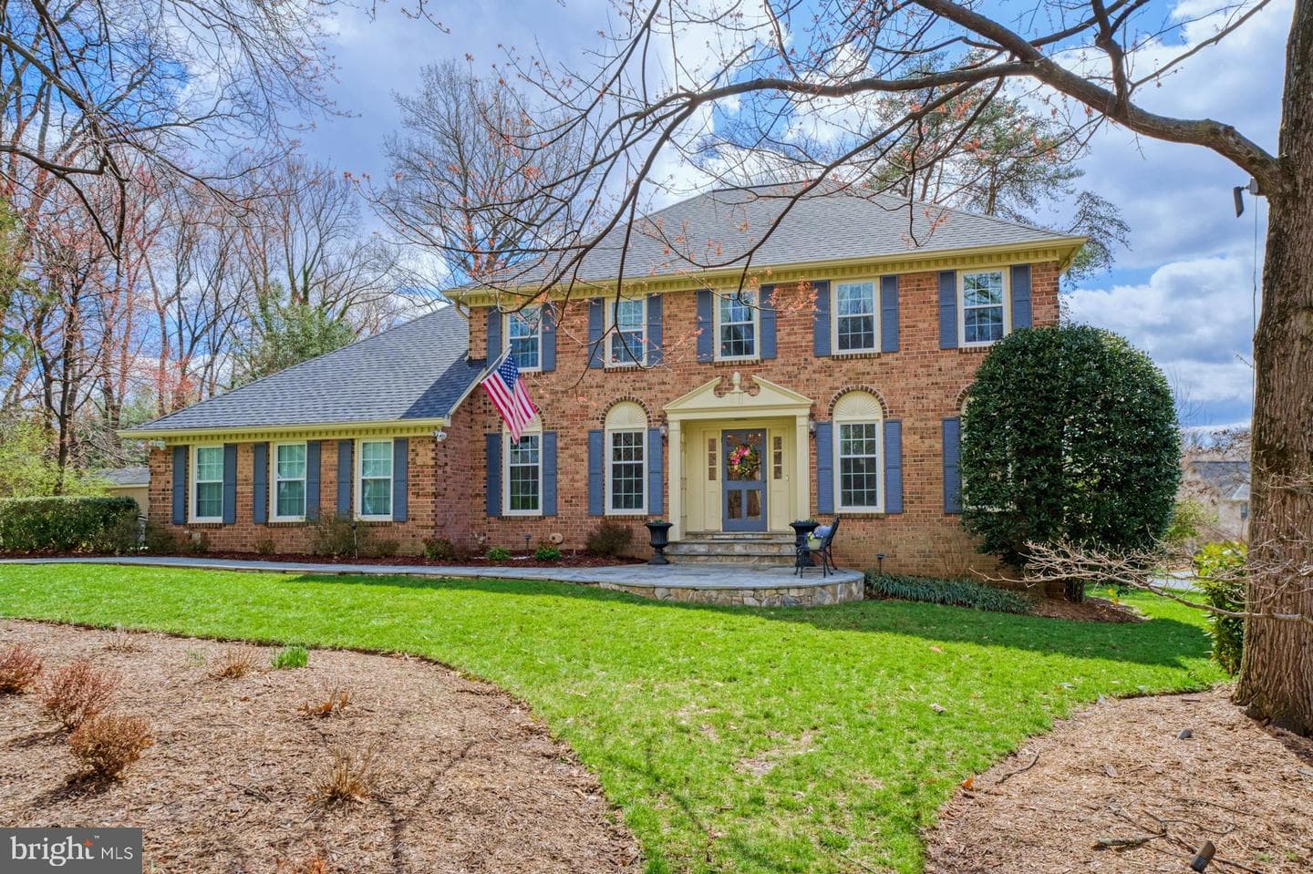 3281 Dutch Mill Court photo 1
