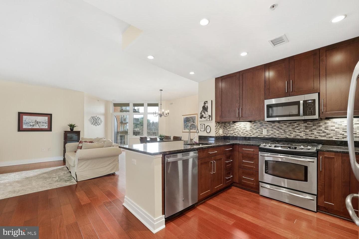 8220 Crestwood Heights Drive #419