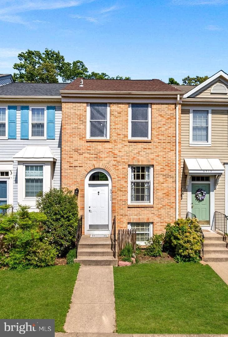 6511 Skylemar Trail