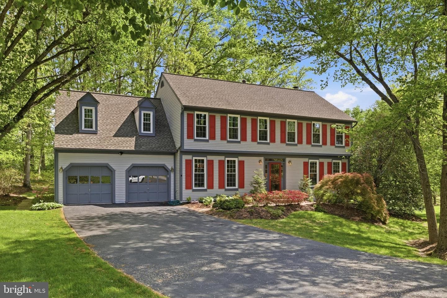 9701 Tree Hollow Court