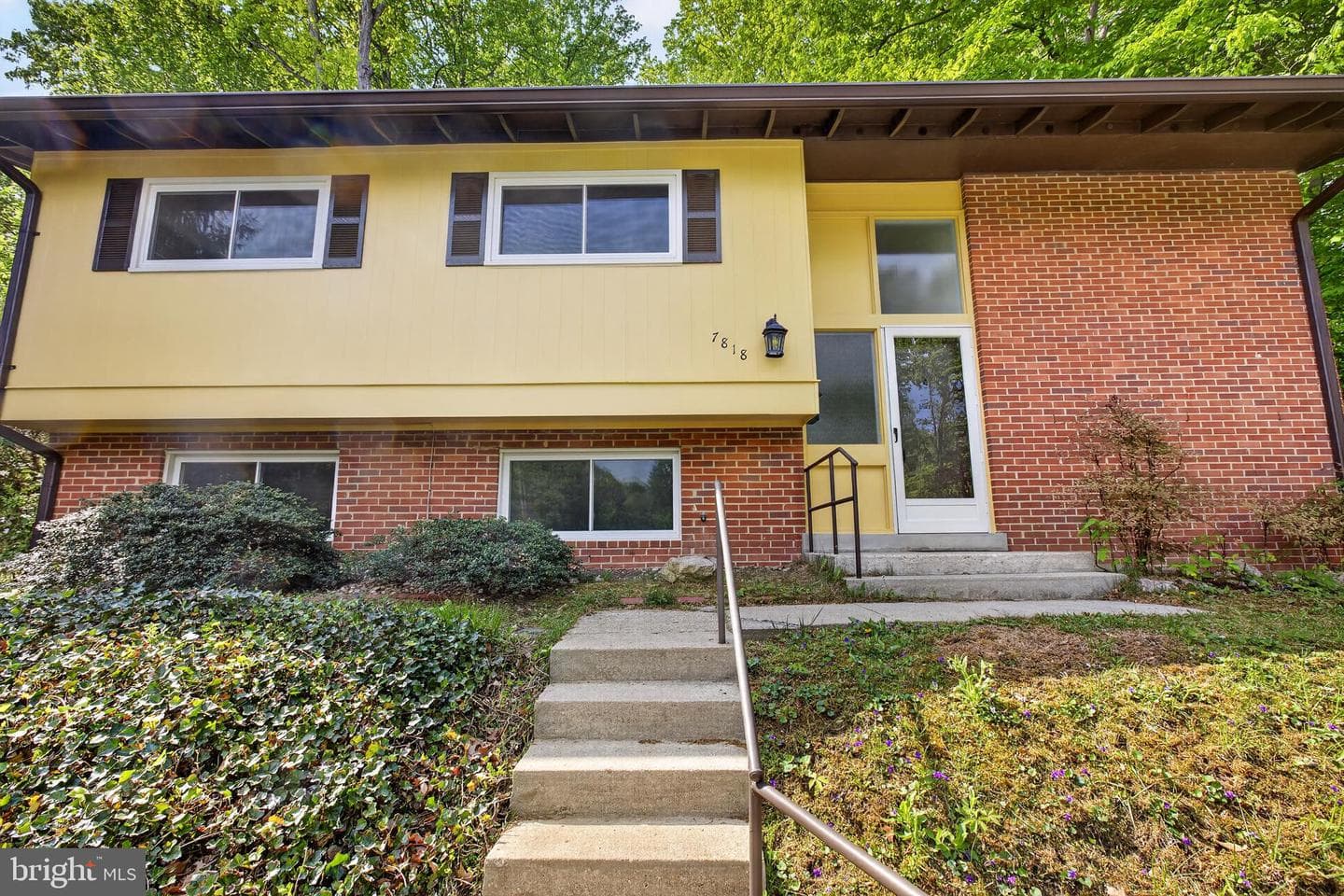 7818 Glenister Drive