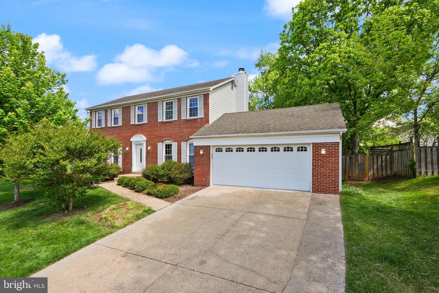 2592 John Milton Drive