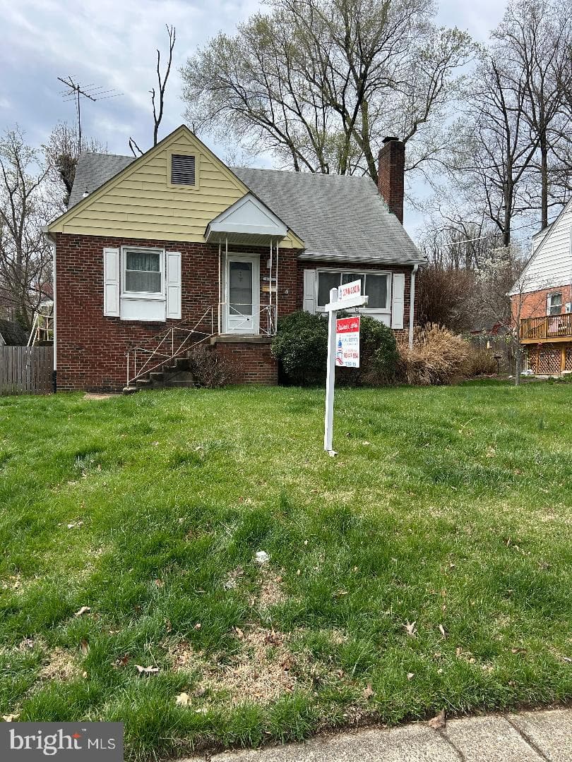1021 Poplar Drive