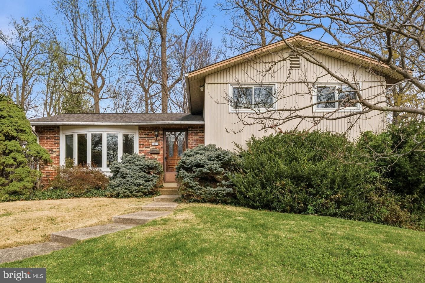 4519 Weyburn Drive photo 1