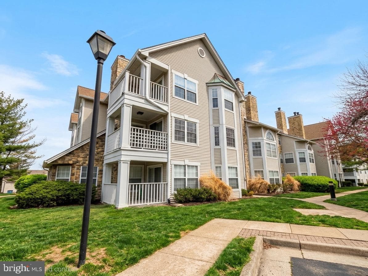 5624 Willoughby Newton Drive #13