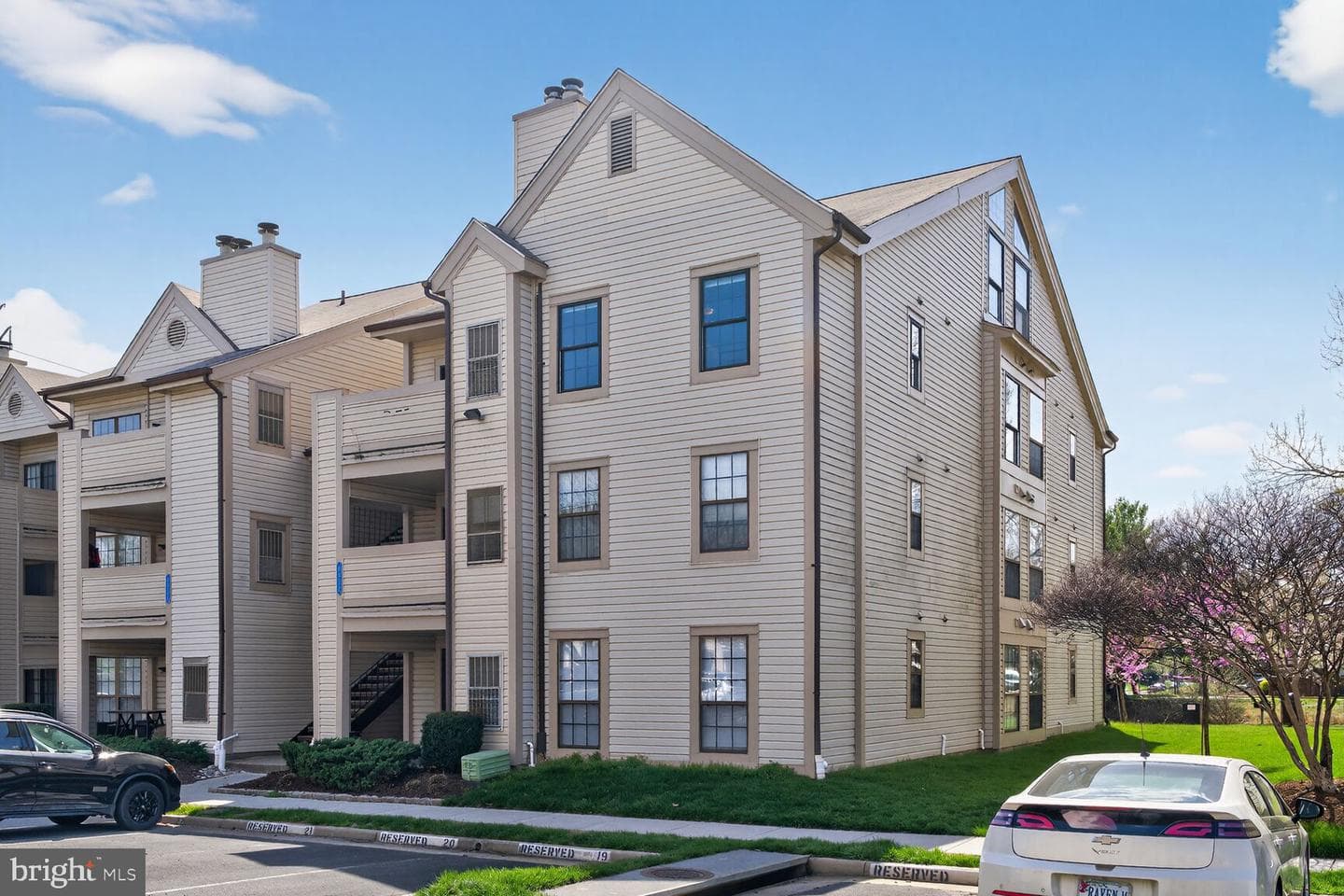 6912 Mary Caroline Circle #j photo 1