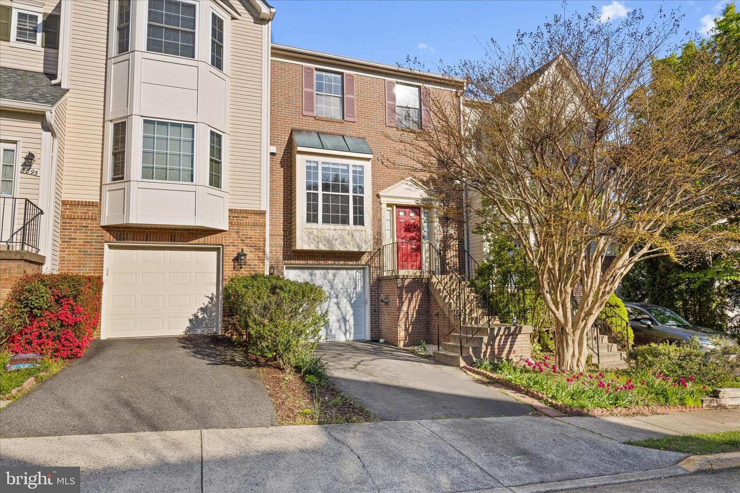 6897 Kerrywood Circle photo 1