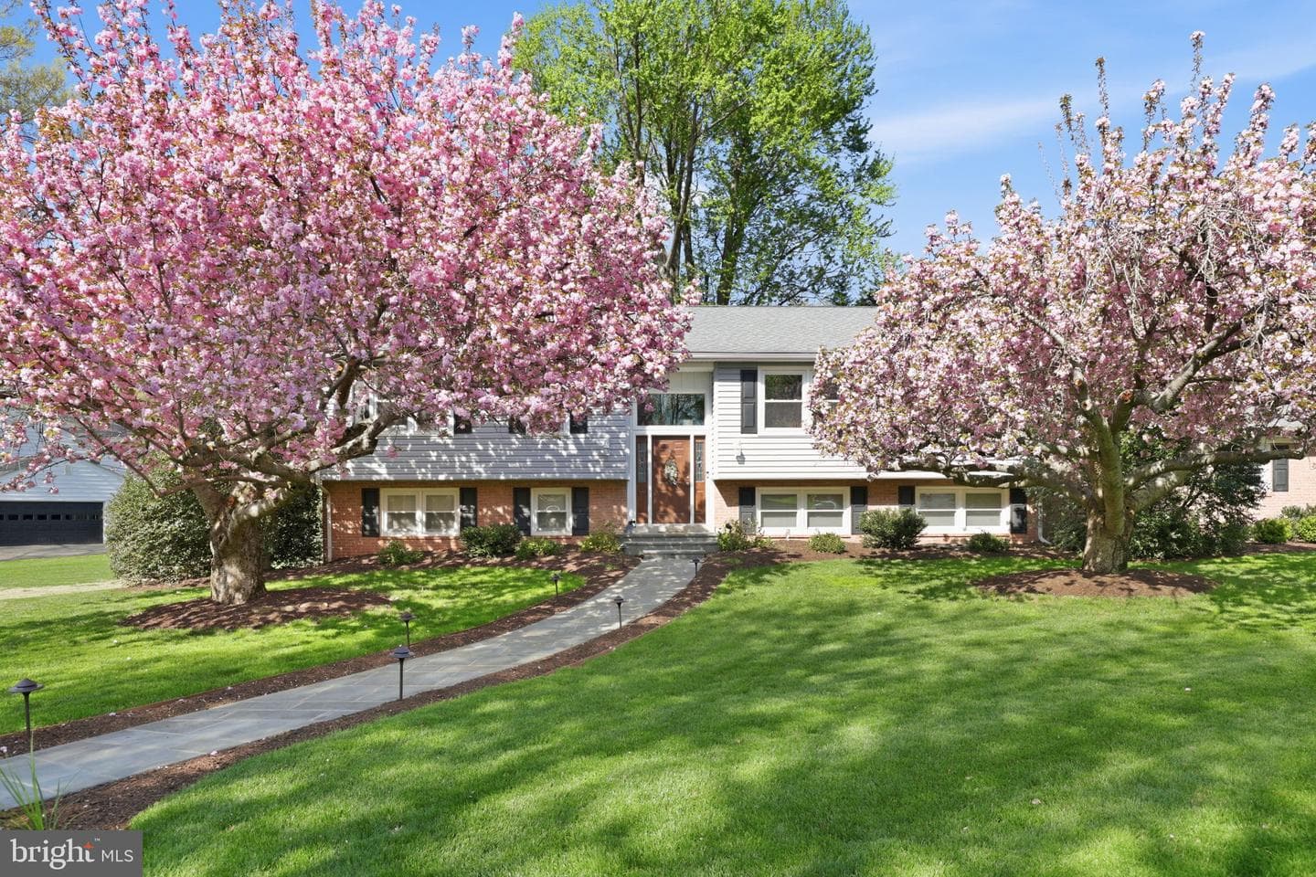 10106 Nadine Drive