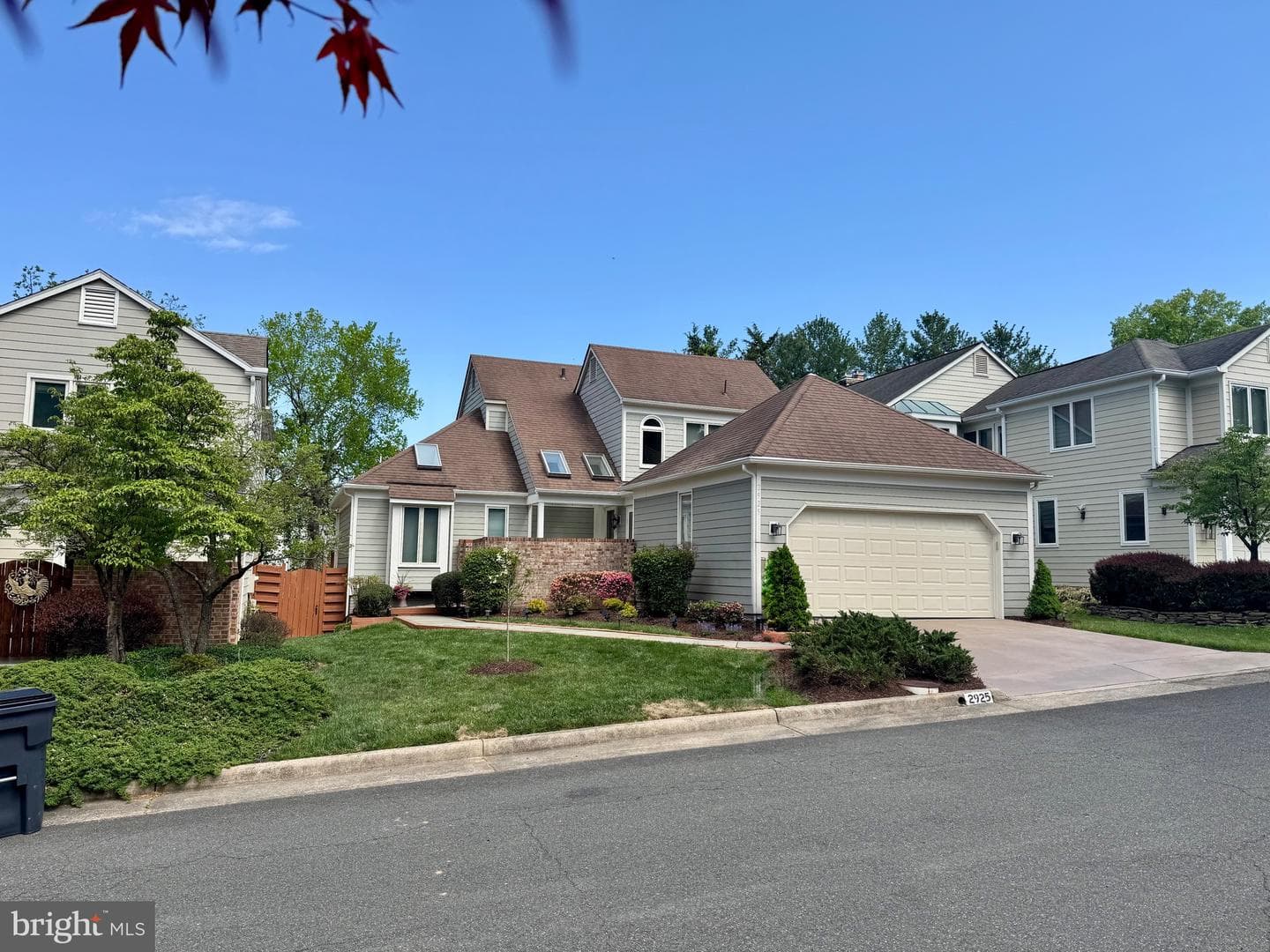 2925 Aran Court