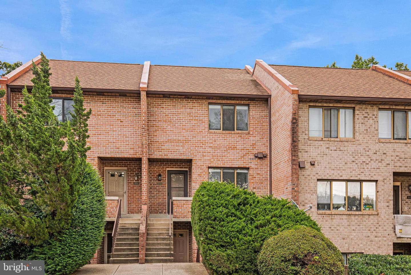 3713 Madison Lane