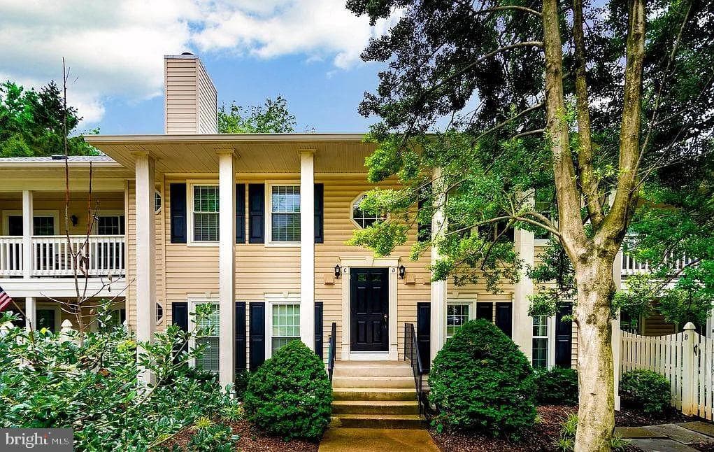 10194 Ashbrooke Court #119 photo 1