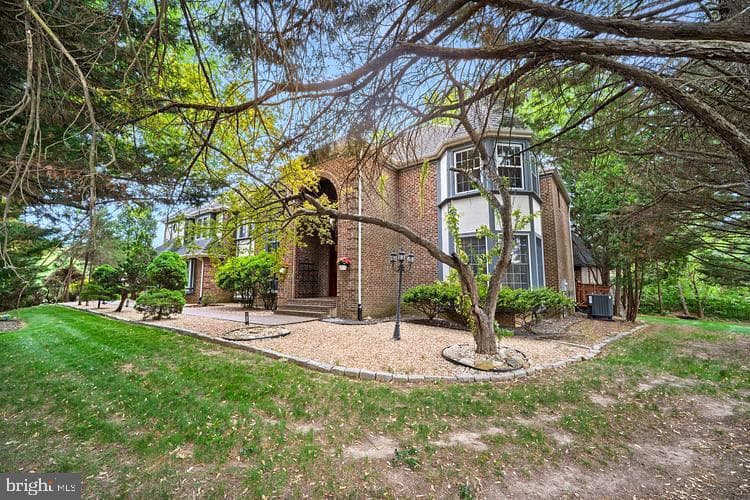 5600 Braddock Farms Way