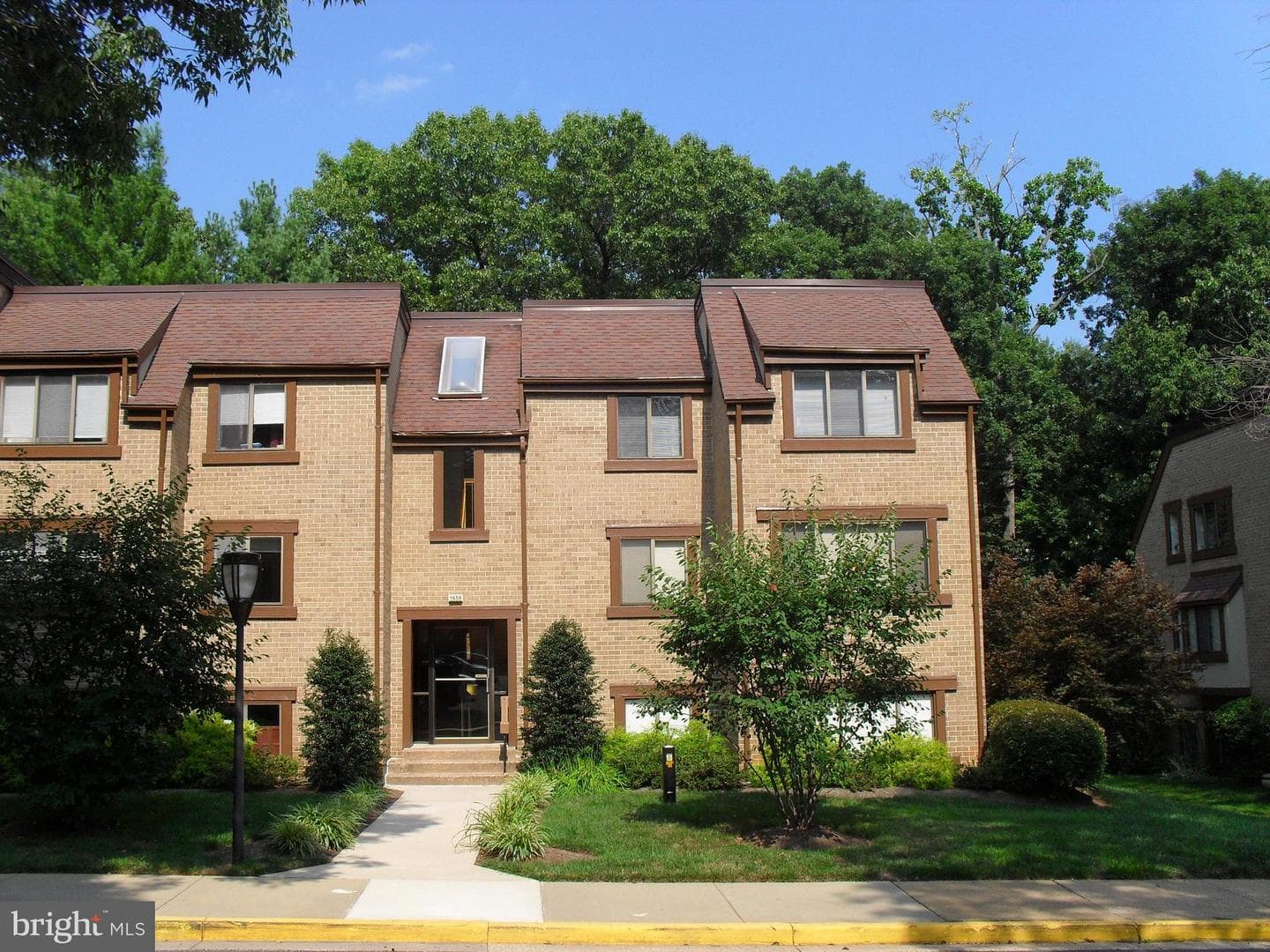1659 Parkcrest Circle #301, Reston