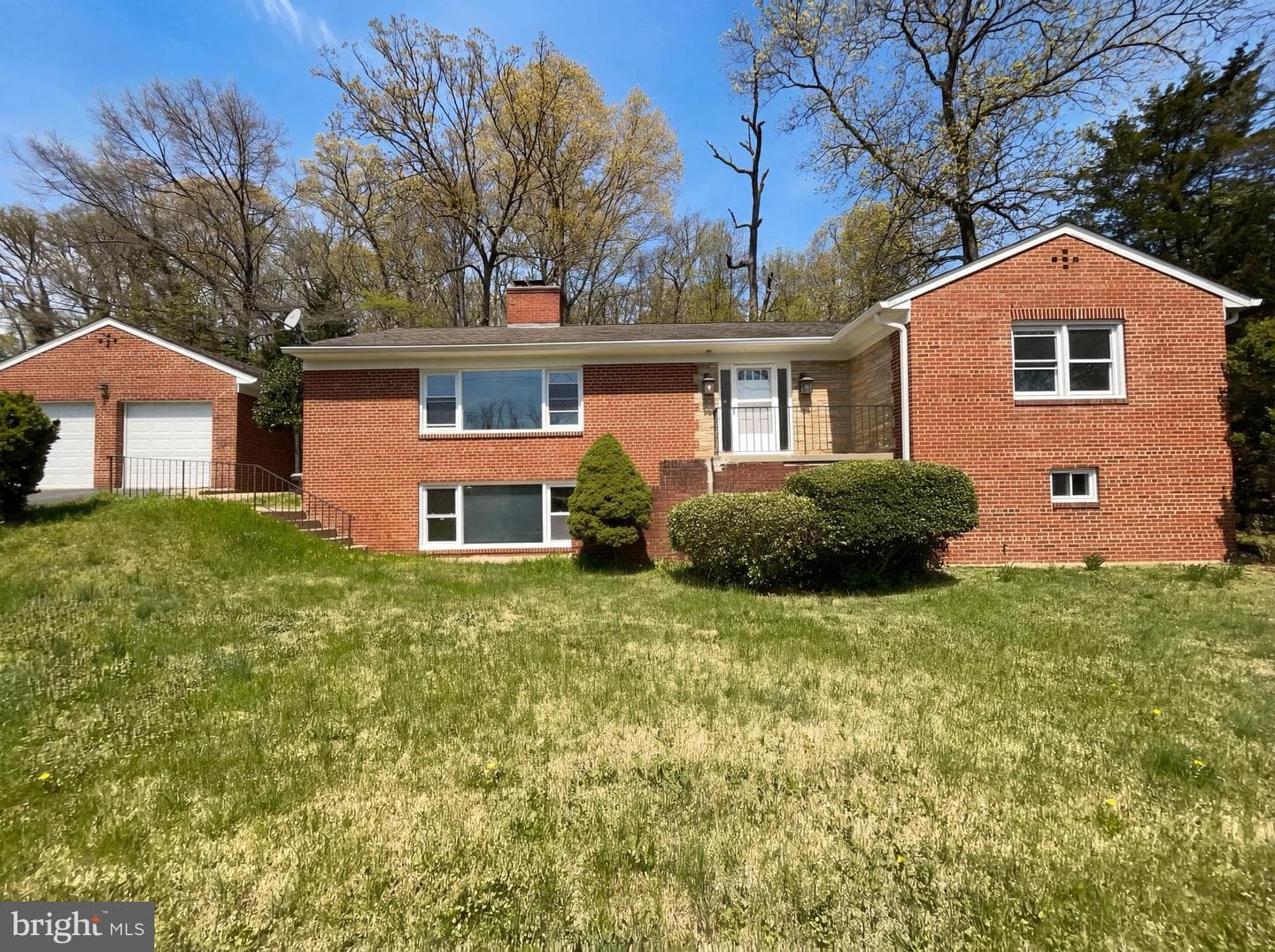 6048 Old Telegraph Road photo 1