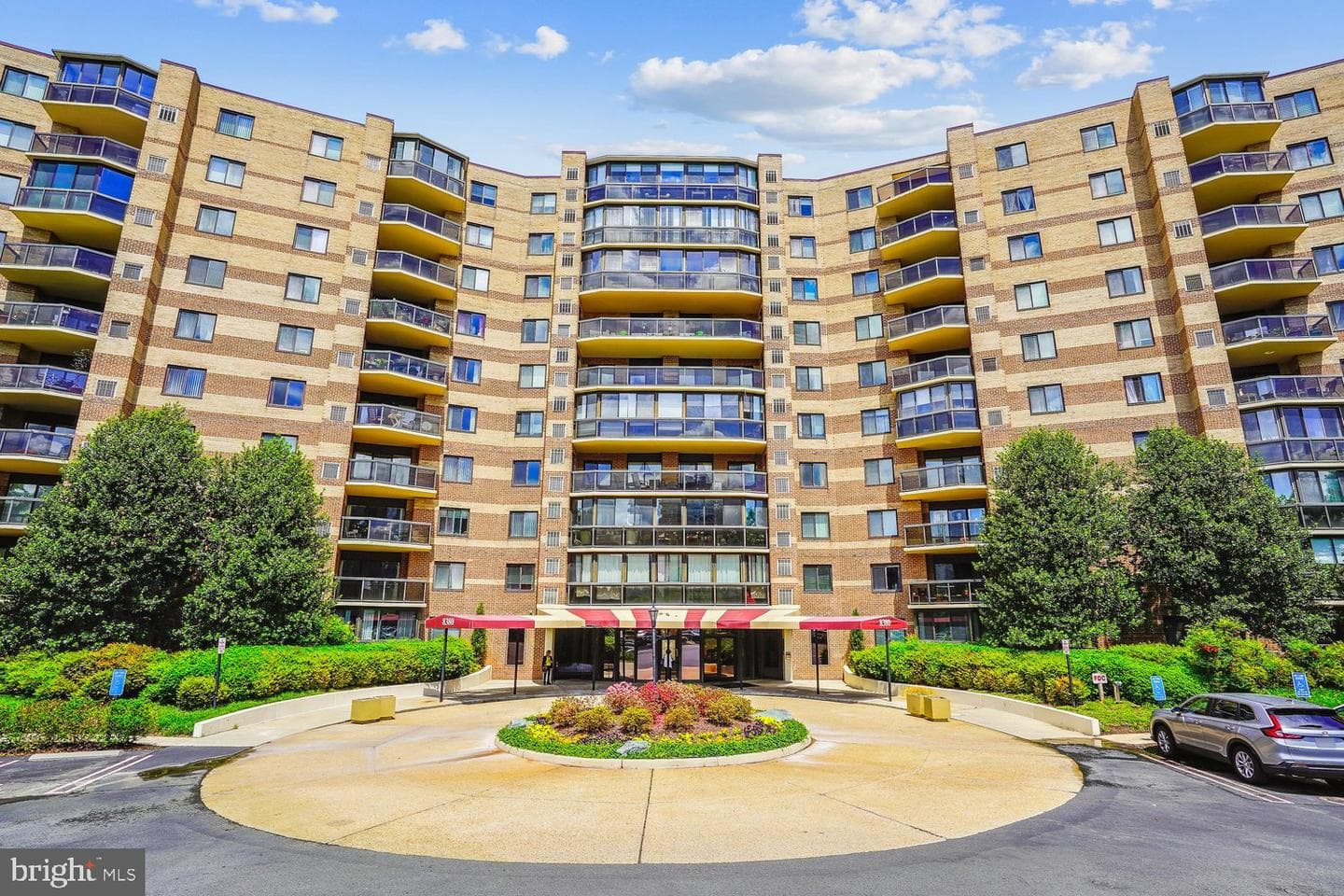 8360 Greensboro Drive #1010 photo 1