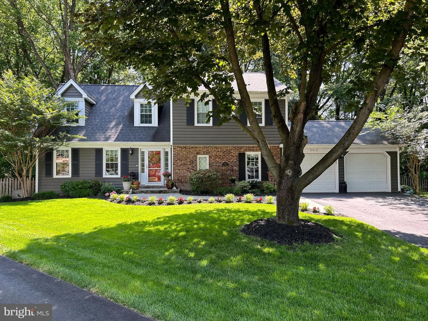 9518 Heathwood Court