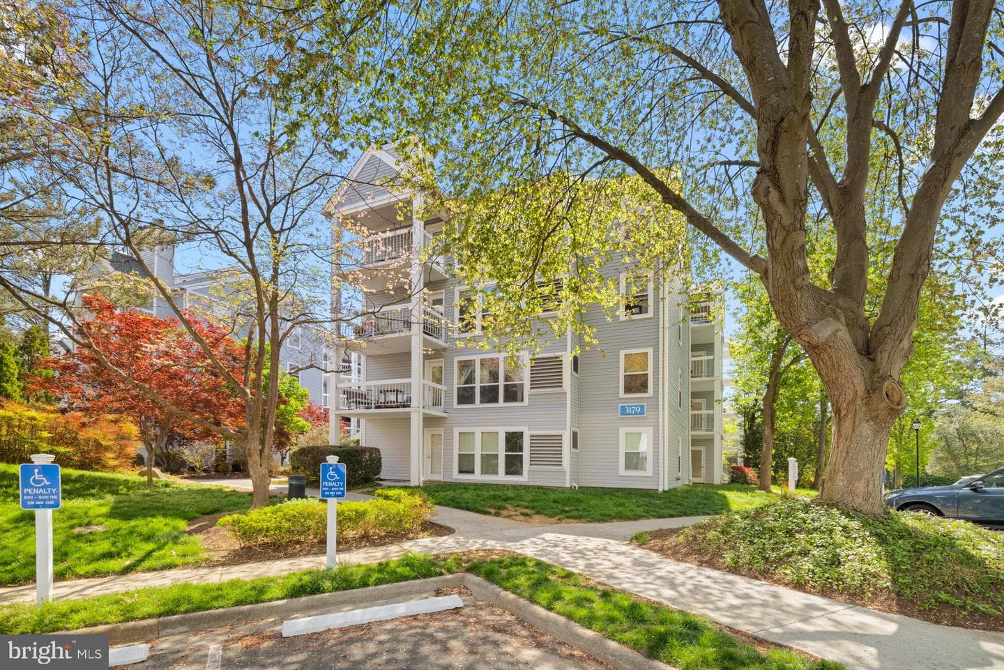 3179 Summit Square Drive #2-C4