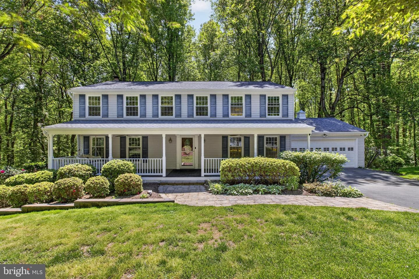 2909 Blue Robin Court