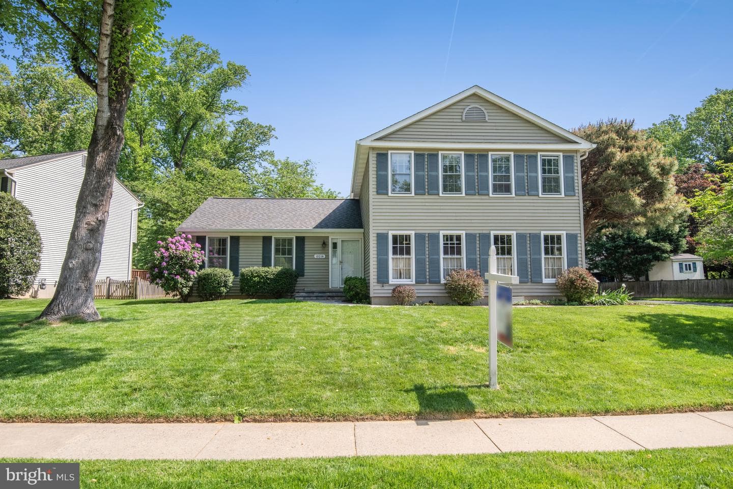 10214 Eagle Landing Court photo 1