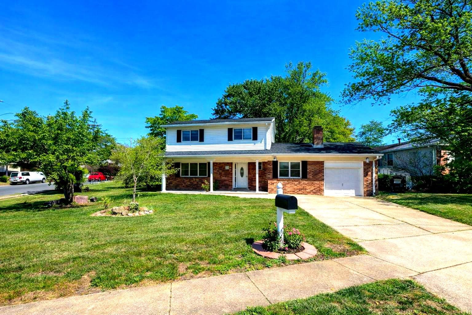 8120 Springfield Village Drive photo 1