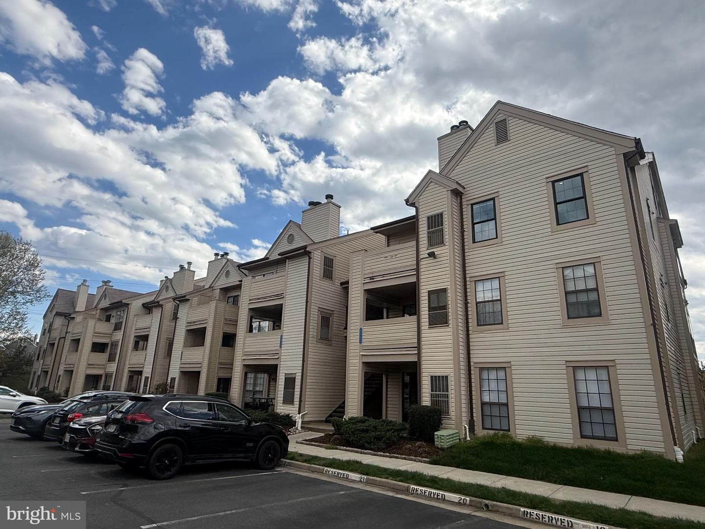 6912 Mary Caroline Circle #b photo 1
