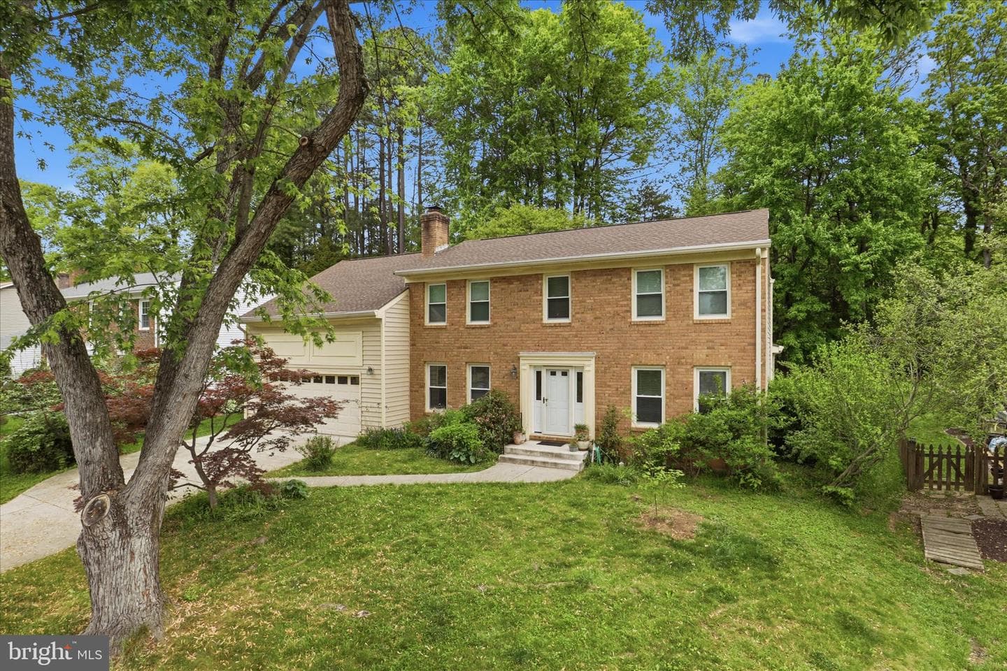 9008 Lake Braddock Drive