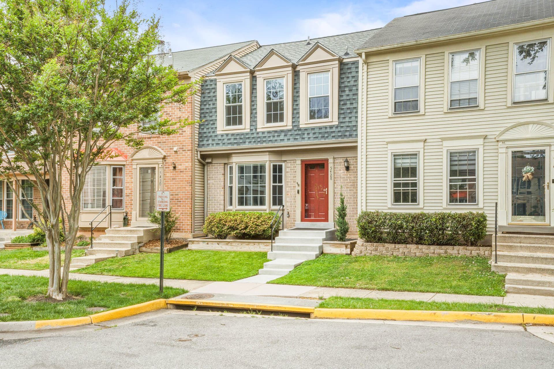 5428 New London Park Drive