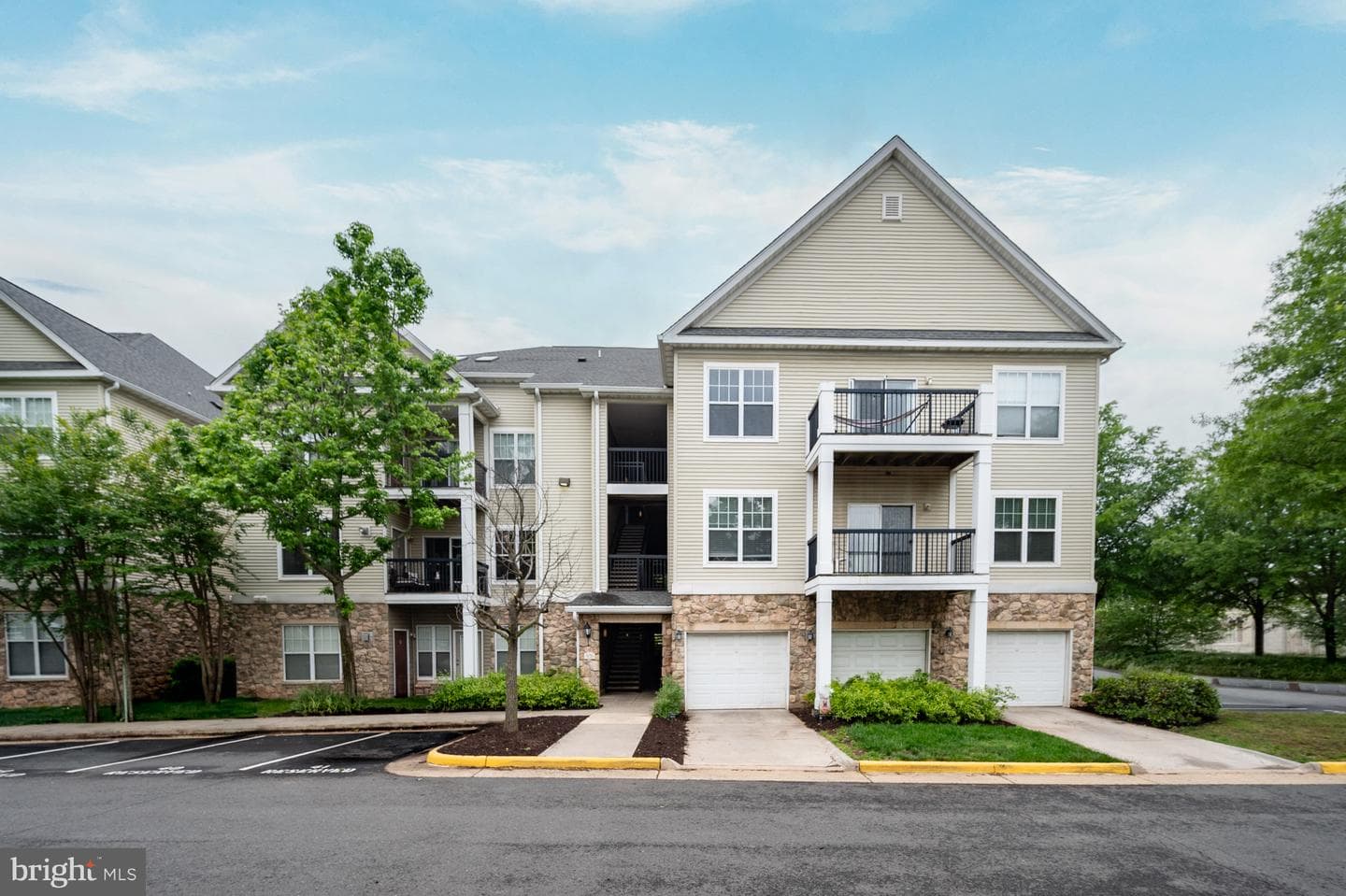 5170 William Colin Court #f