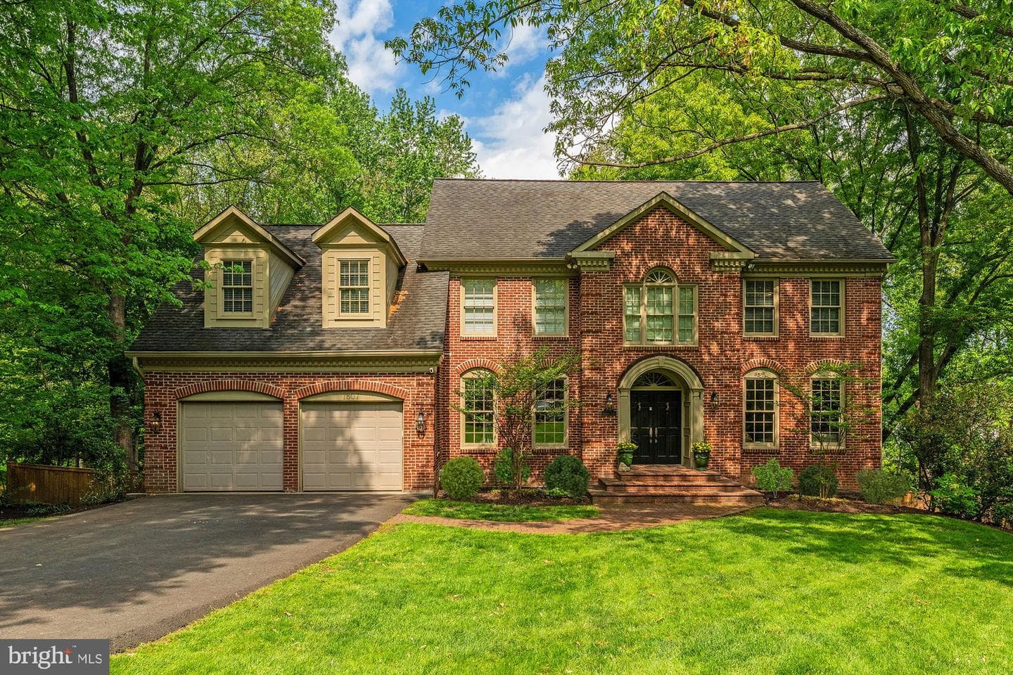 1507 Night Shade Court