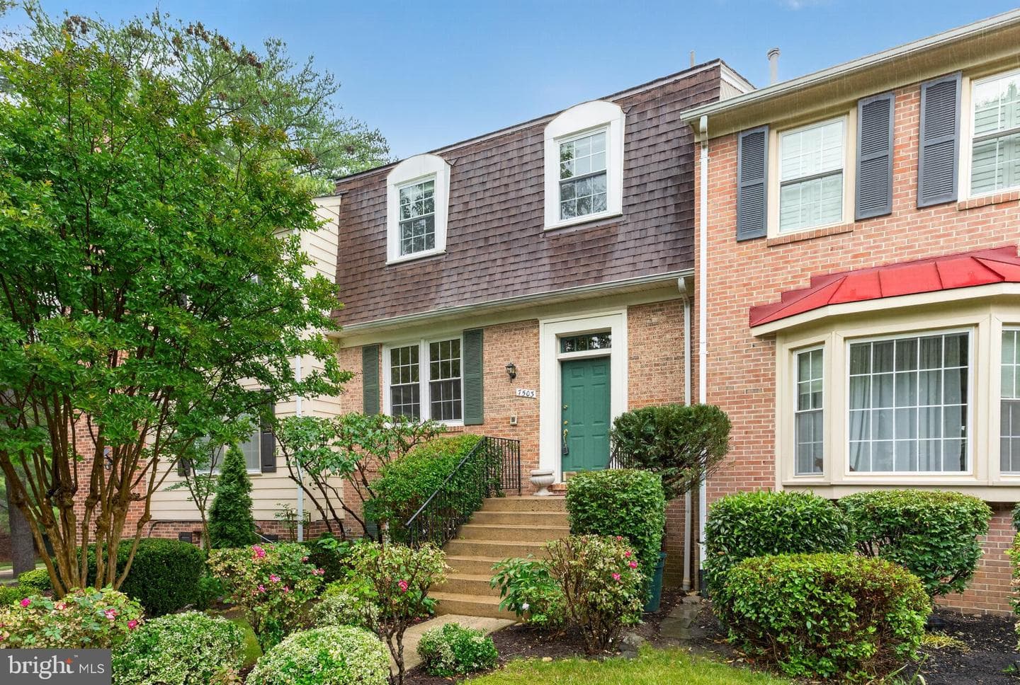 7503 Amesbury Court