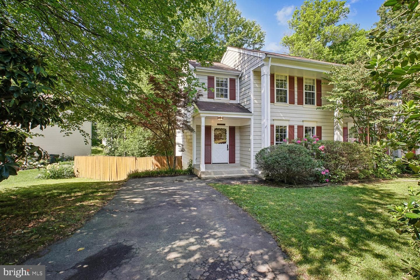 10051 Downeys Wood Court photo 1