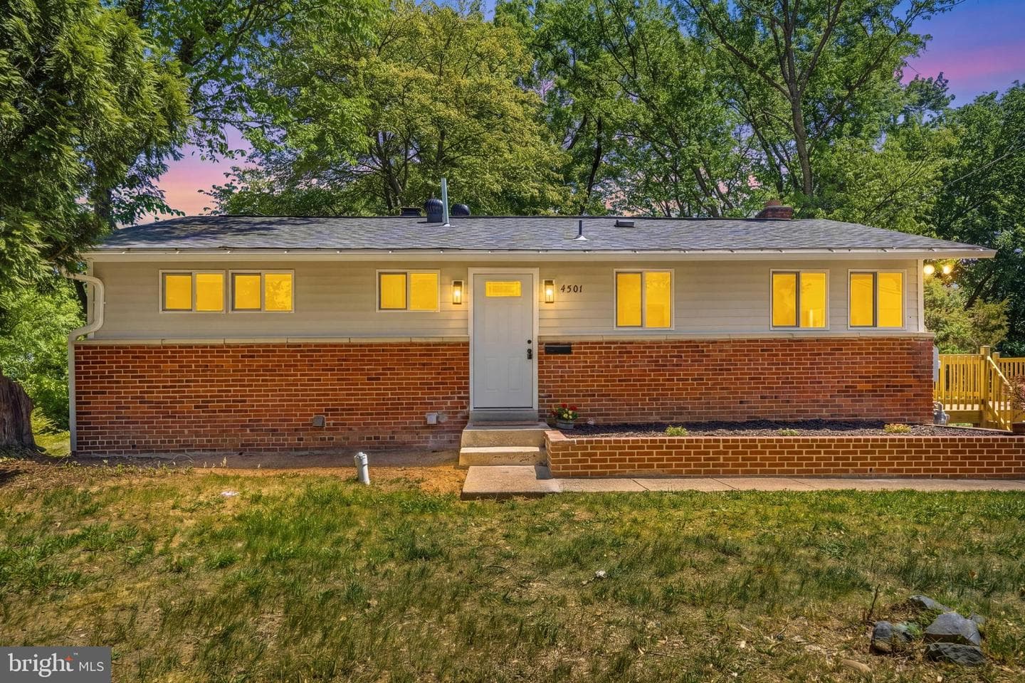 4501 Apple Tree Drive