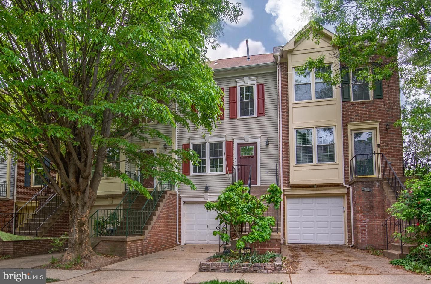 7832 Gum Springs Village Drive