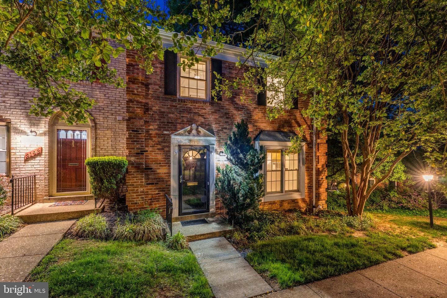 3195 Stonehurst Drive