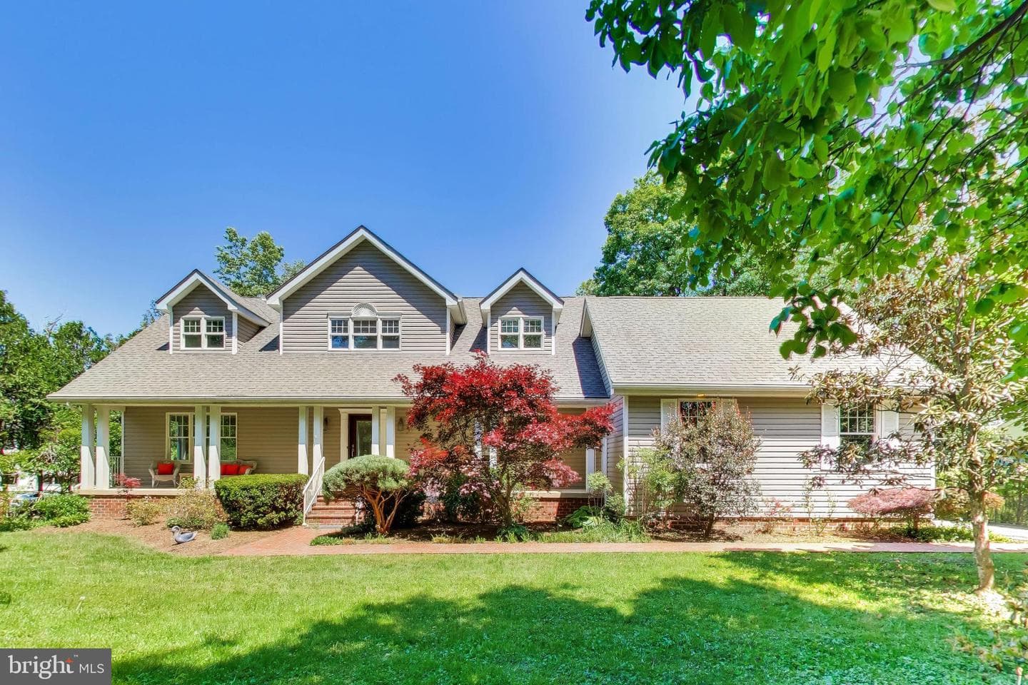 6454 Woodridge Road