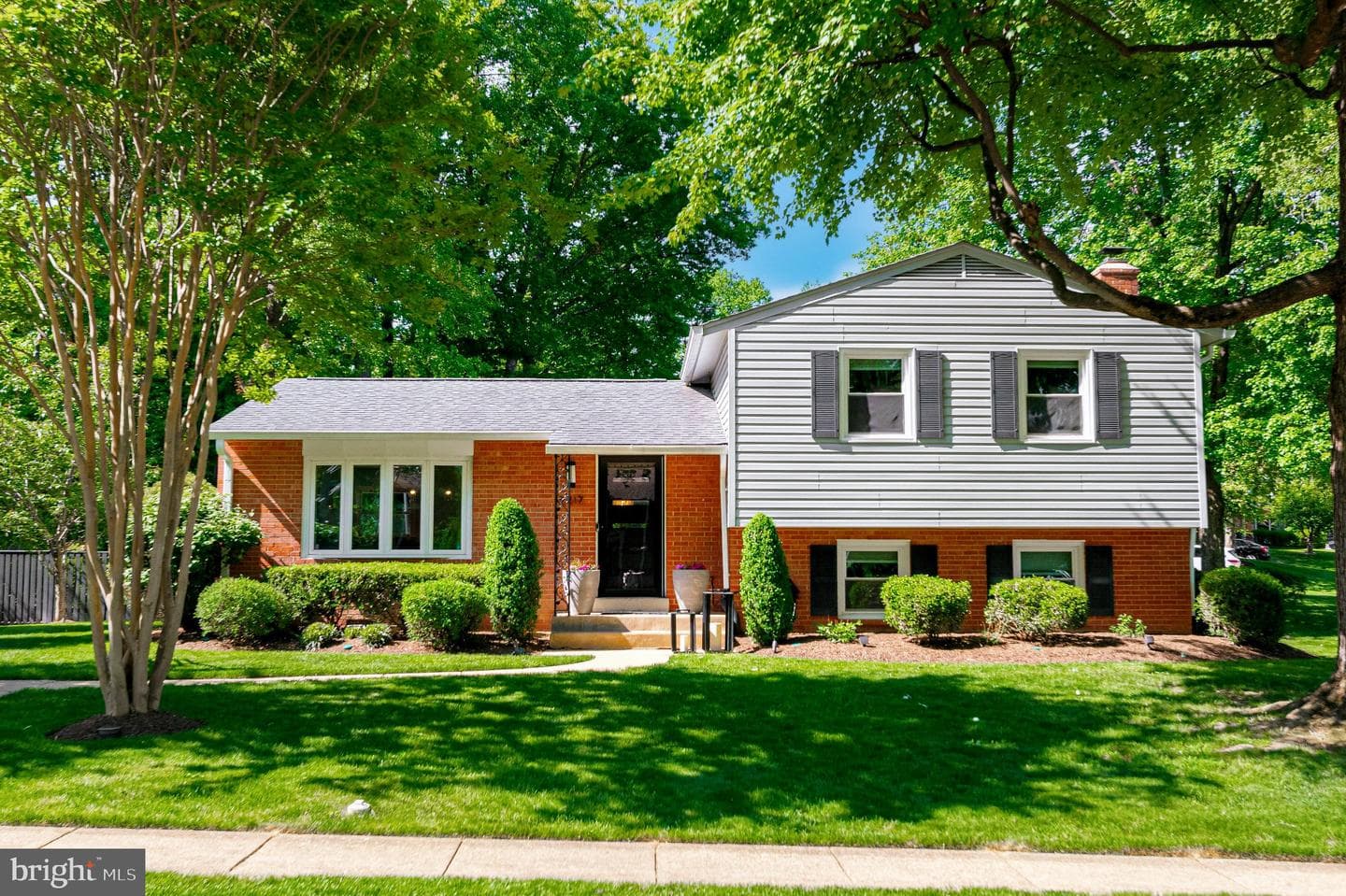 9217 Capricorn Court
