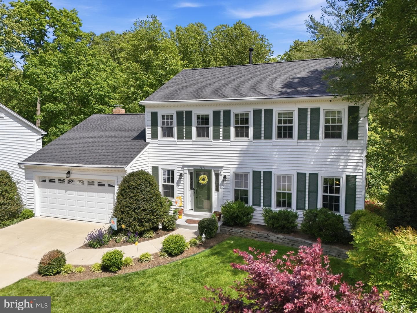 5947 Burnside Landing Drive