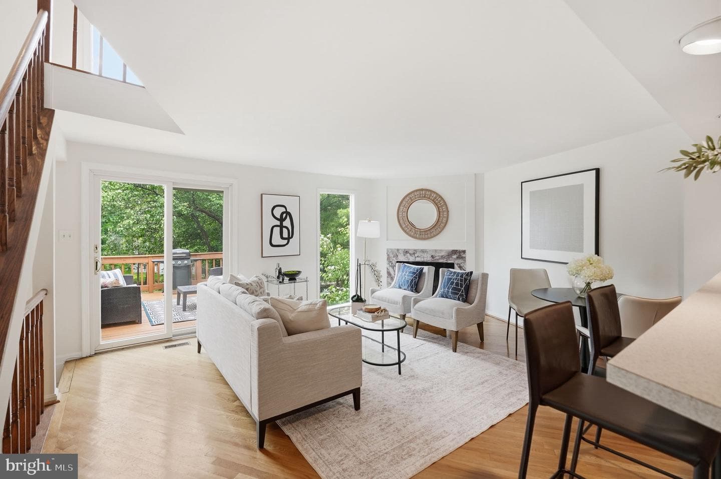 1686 Oaktree Court
