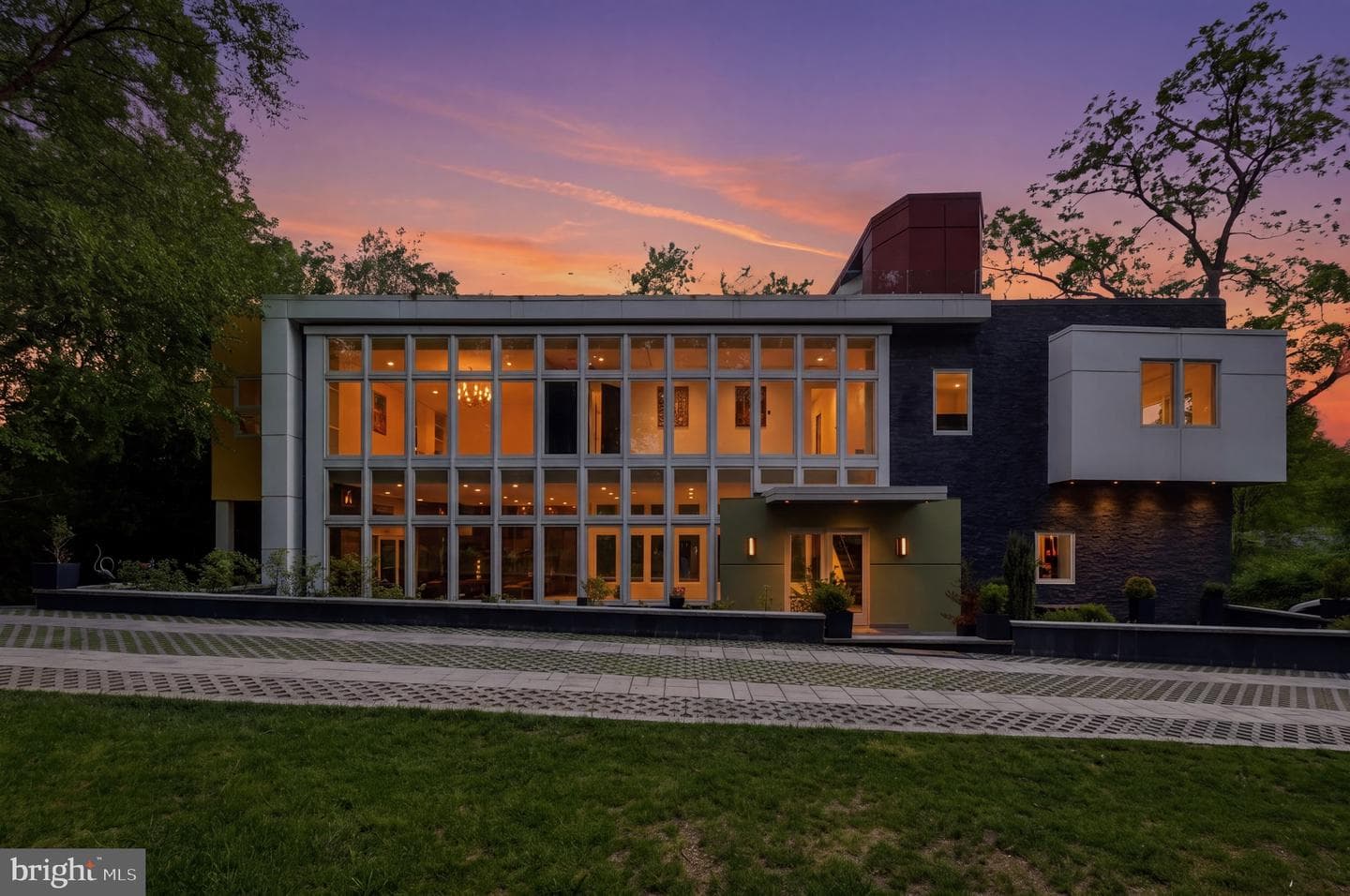 6304 Old Dominion Drive