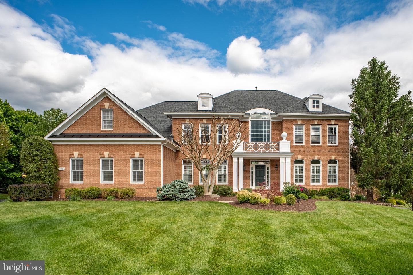 2939 Fox Mill Manor Drive