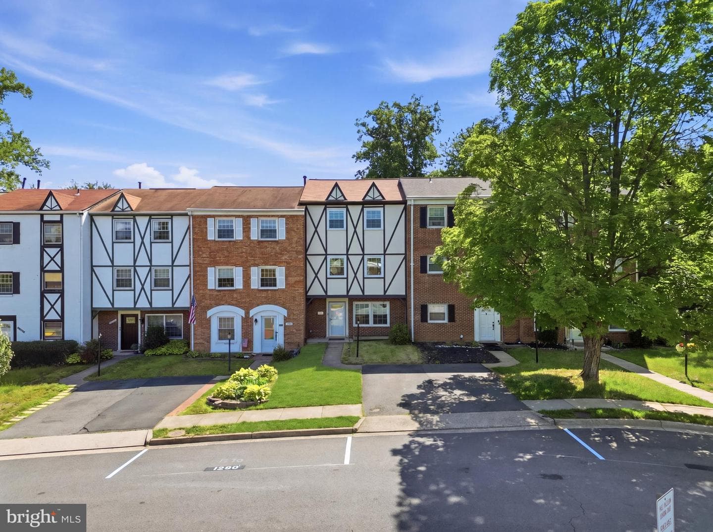 6335 Paddington Lane