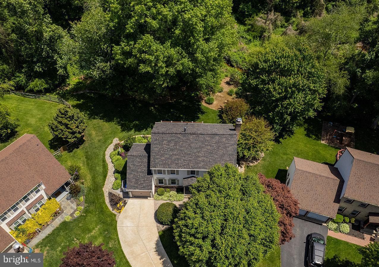 9200 Wyeth Lane