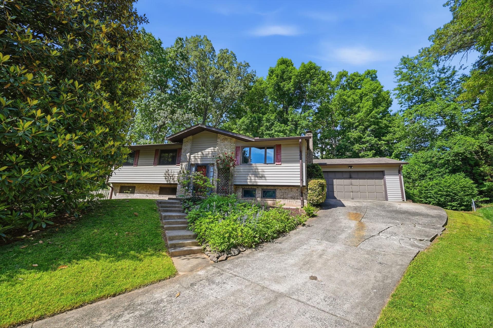 10027 W Constable Court
