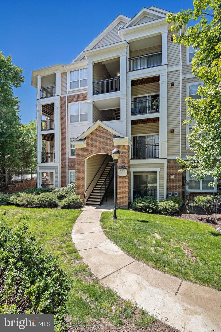12921 Centre Park Circle #206