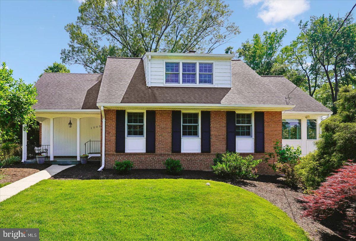 1003 Dewolfe Drive