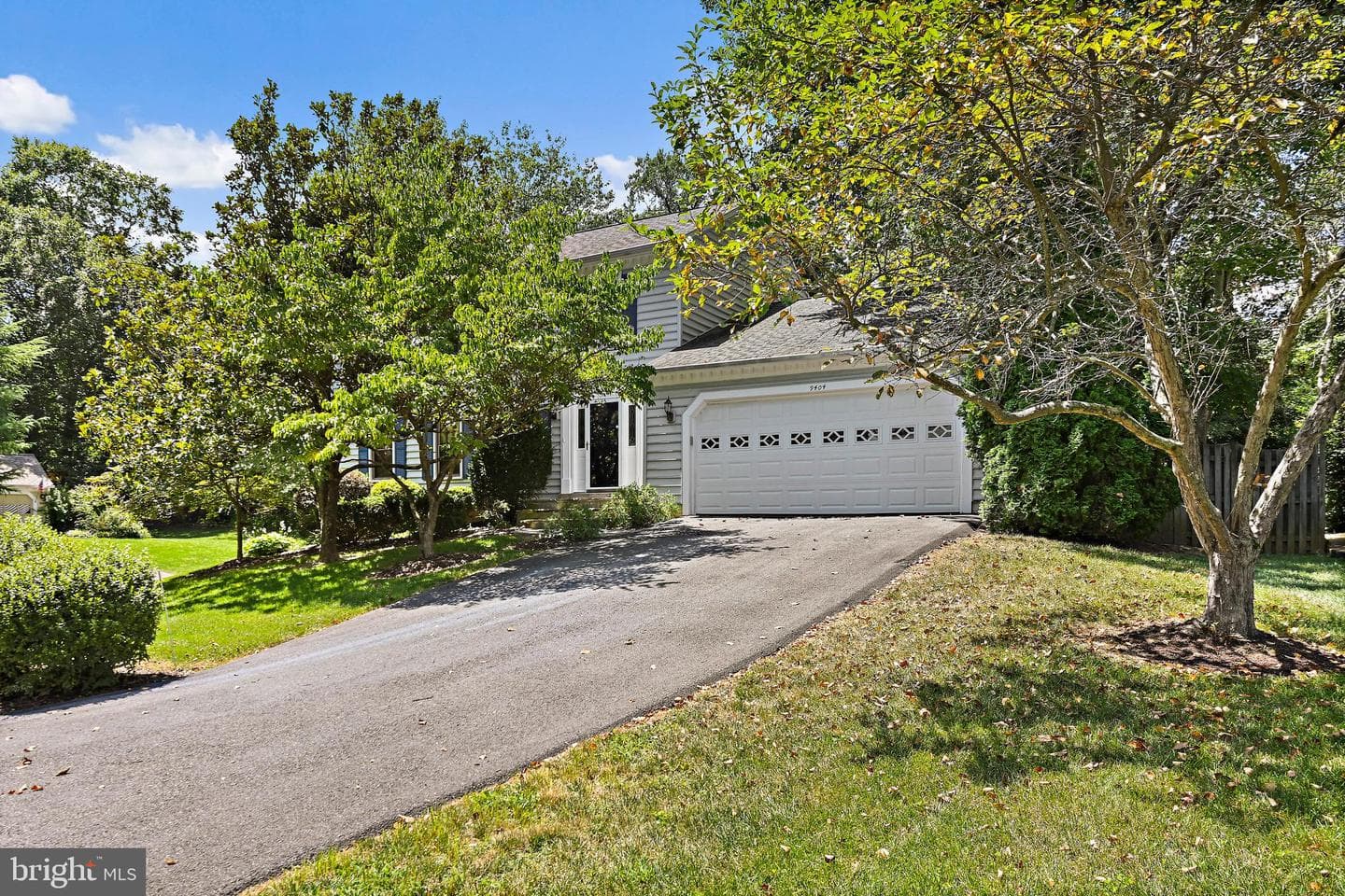 9404 Goldfield Lane