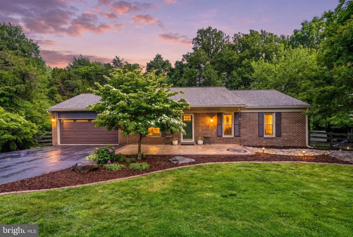 2605 Seskey Glen Court