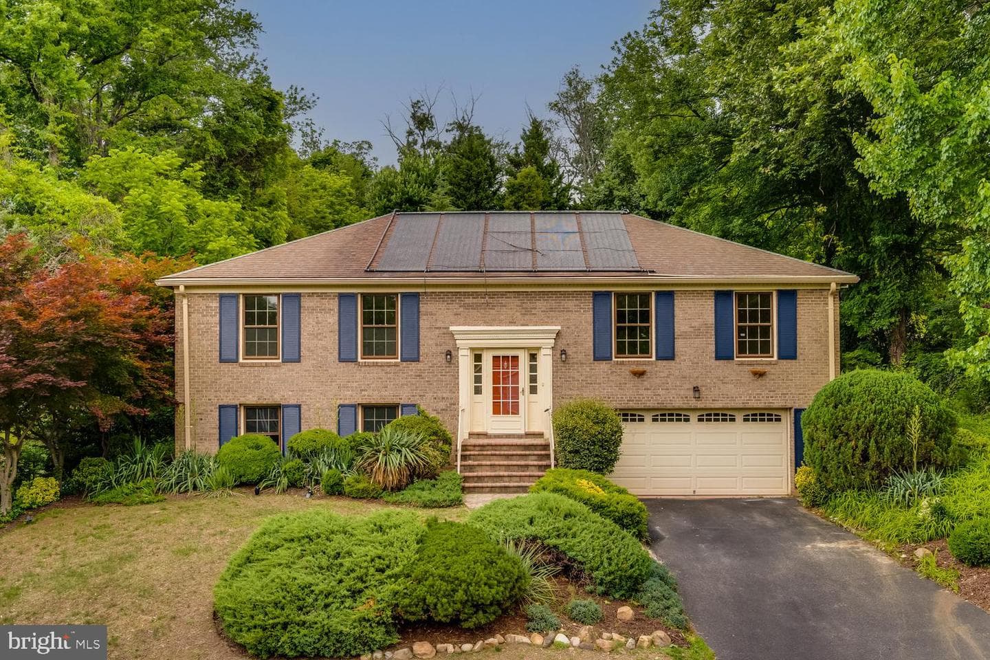 2108 Wilkinson Place photo 1