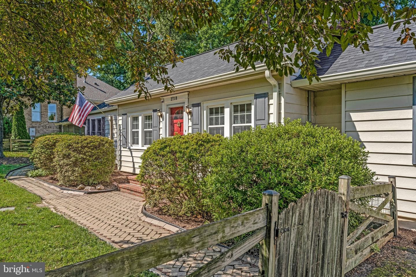 2718 Pioneer Lane