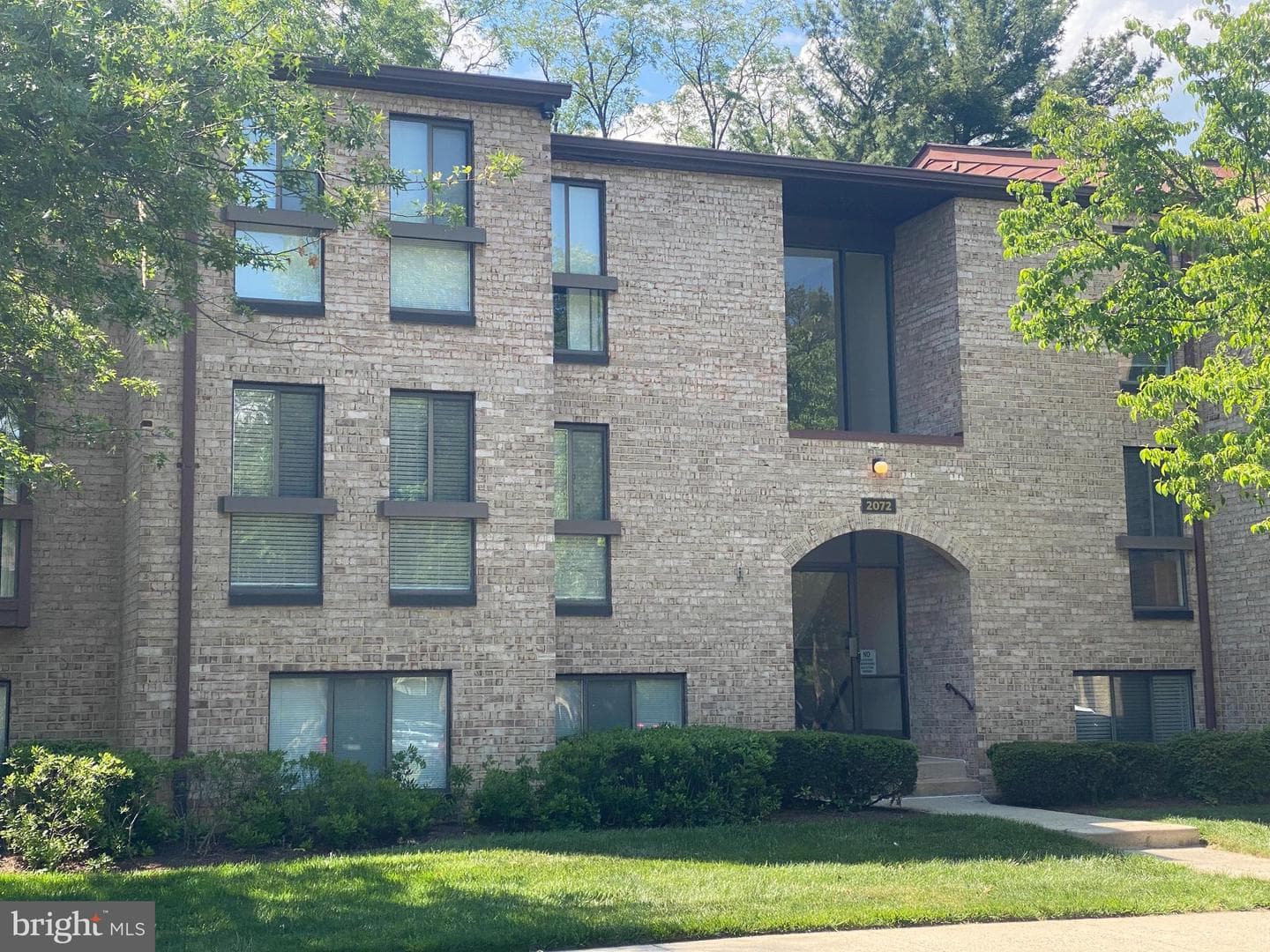 2072 Royal Fern Court #12b